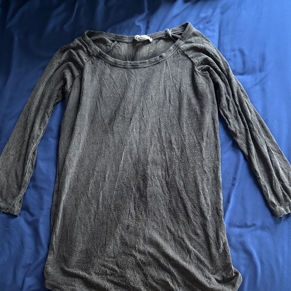 American Eagle Outfitters Charcoal Knit Top